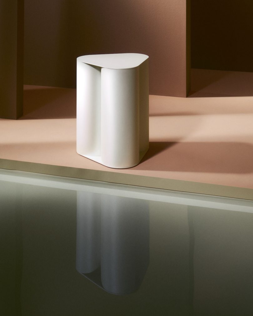 MUT Design设计的Tres系列亮相2024米兰国际家具展