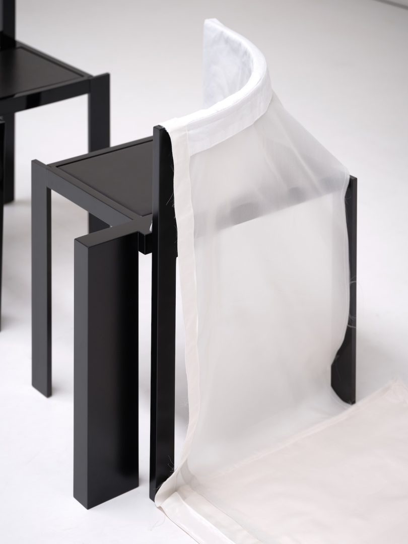 Haus of Hu推出的家具系列Sinophone Collection