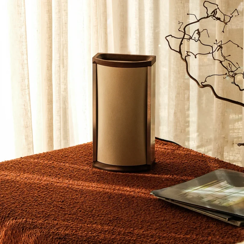 PARCTA设计的极简灯具The Standard Lamp Collection