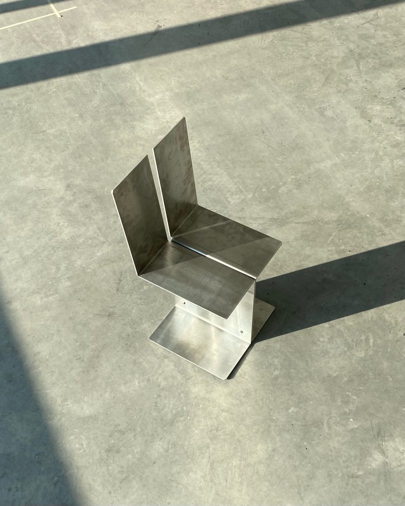 Pelle Dekker设计极简主义椅子Aluminium Chair
