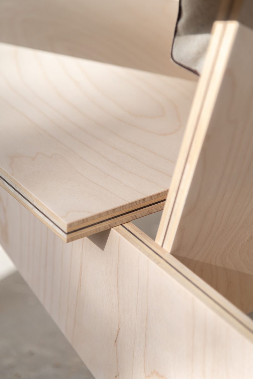 Komok设计的极简主义家具系列Átló Collection