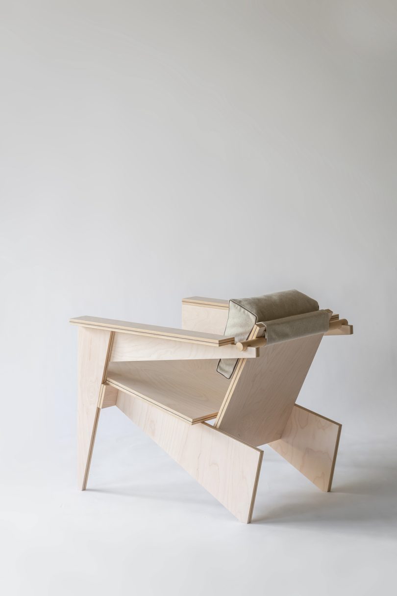 Komok设计的极简主义家具系列Átló Collection