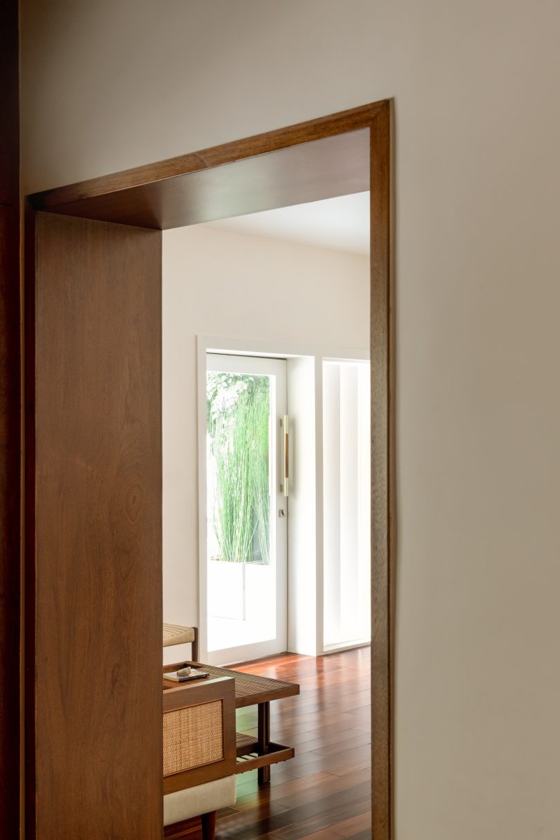 Studio-Prakruthi设计的极简室内空间Padma 97