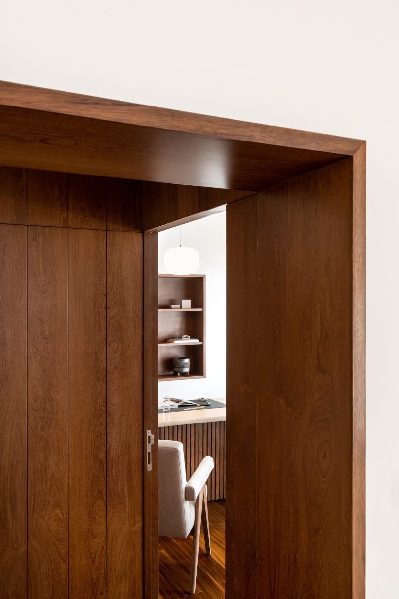 Studio-Prakruthi设计的极简室内空间Padma 97