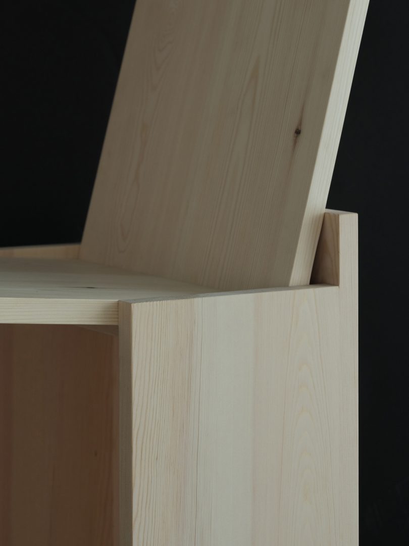 LICHT Gallery展览:CP-RV设计的极简椅子Azuki Chair