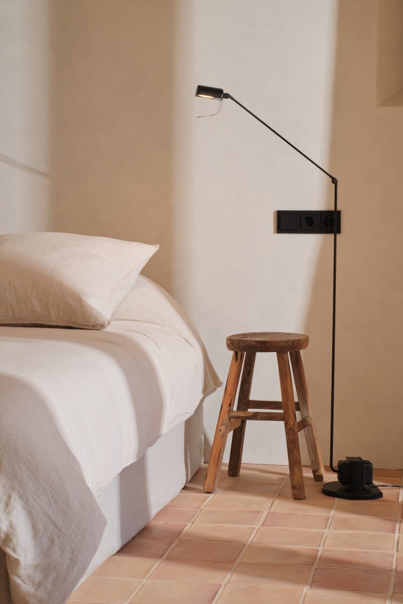 由INCEPTUM设计的极简主义住宅Casa CH