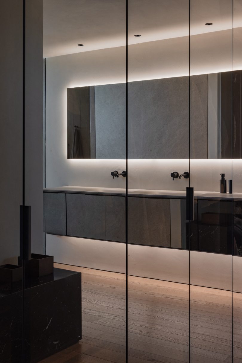 由Francesc Rifé Studio设计的极简住宅Ene House