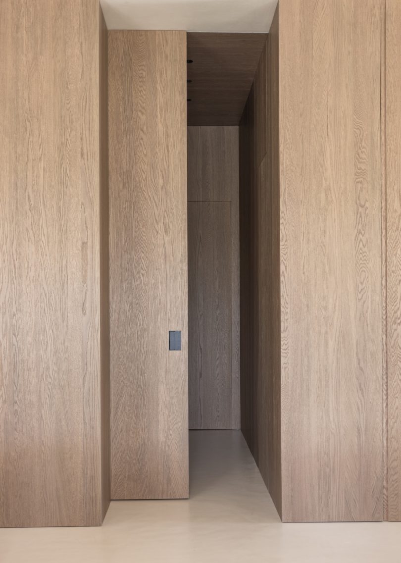 由Francesc Rifé Studio设计的极简住宅Ene House