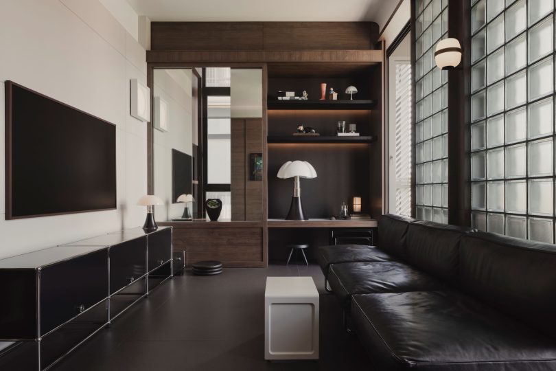 由HABIT设计的极简公寓The Poignant Apartment