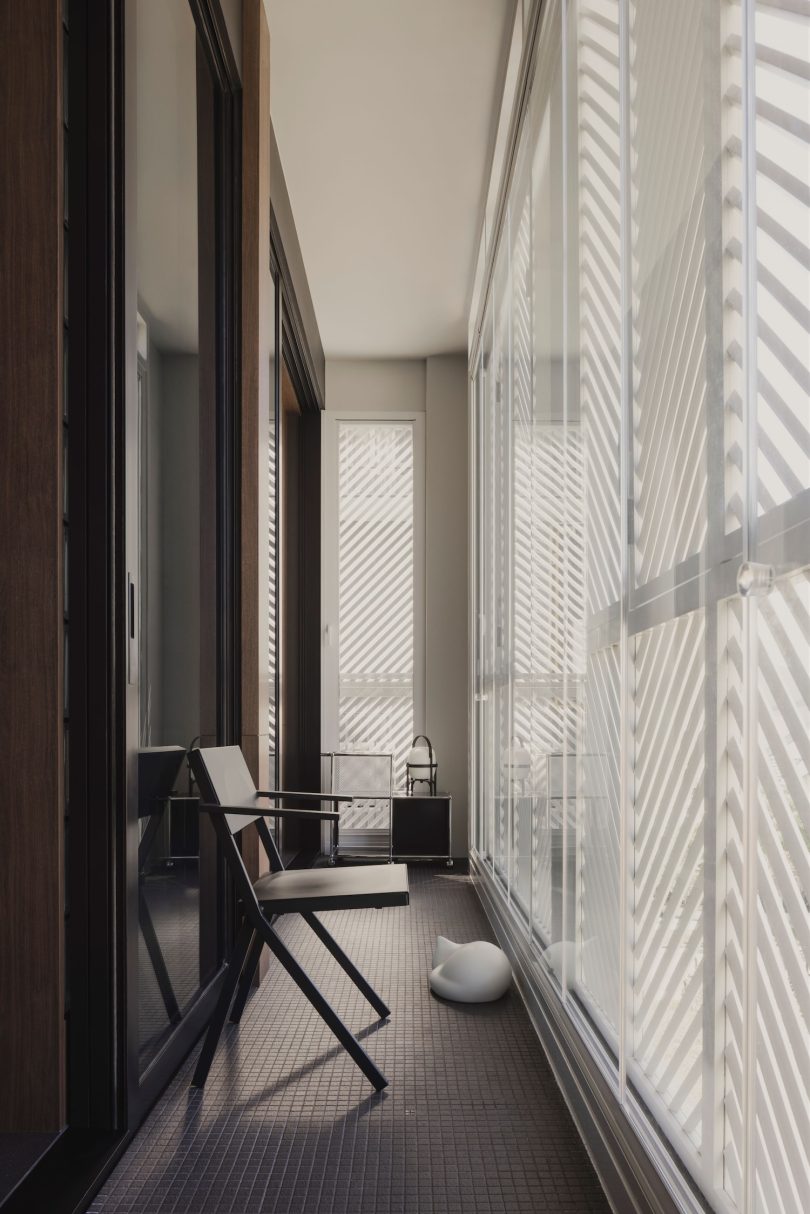 由HABIT设计的极简公寓The Poignant Apartment