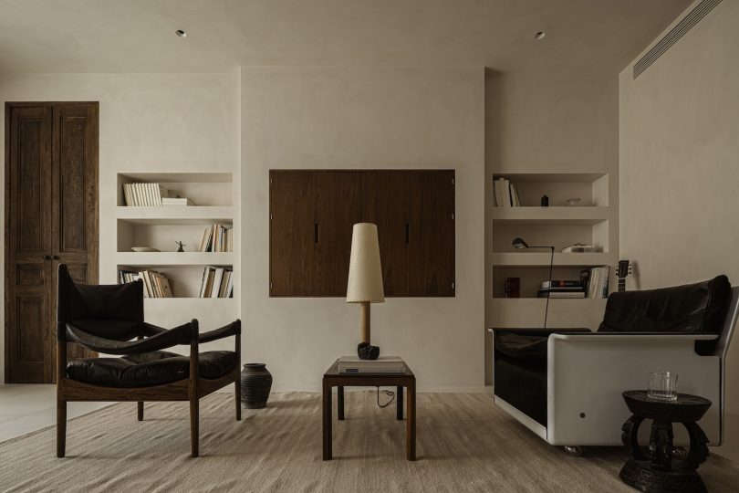 由NOV.11 STUDIO设计的极简住宅Natural Residence