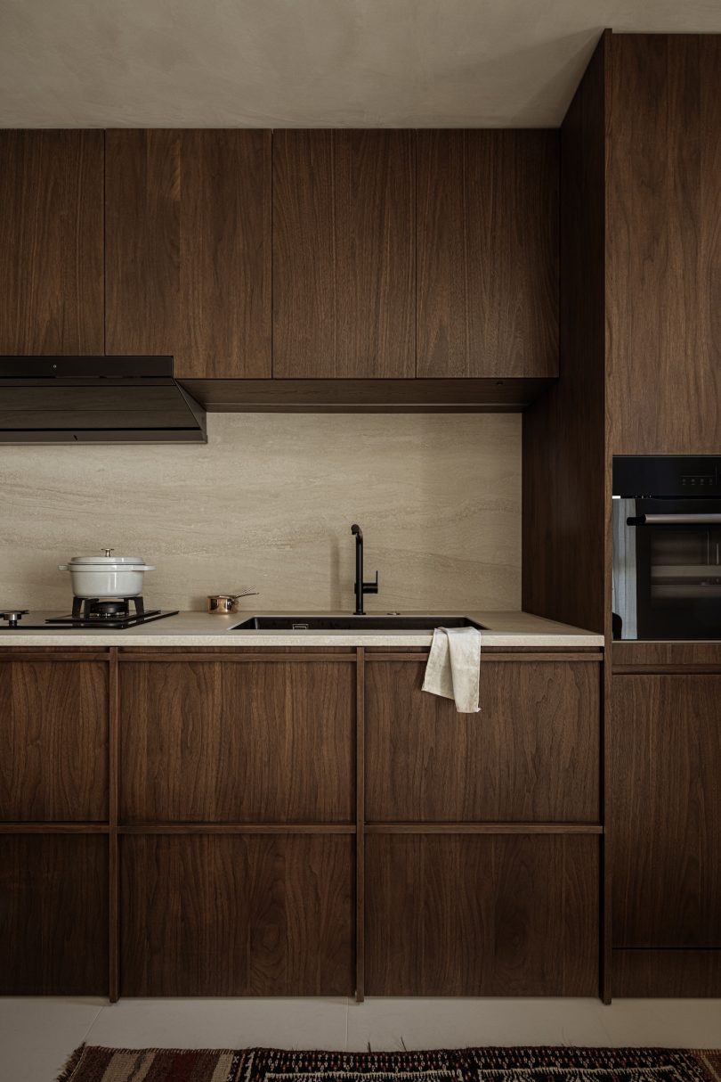 由NOV.11 STUDIO设计的极简住宅Natural Residence