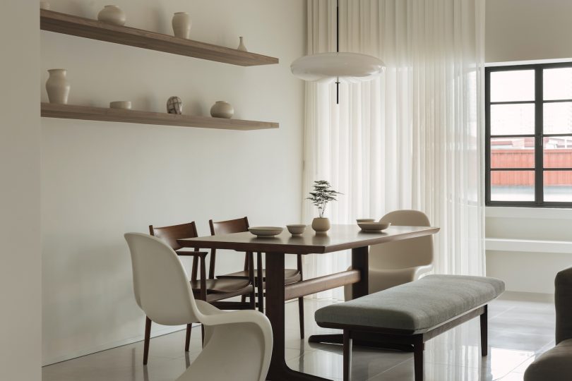 Craftsmen Studio设计的极简公寓Tiong Poh Apartment