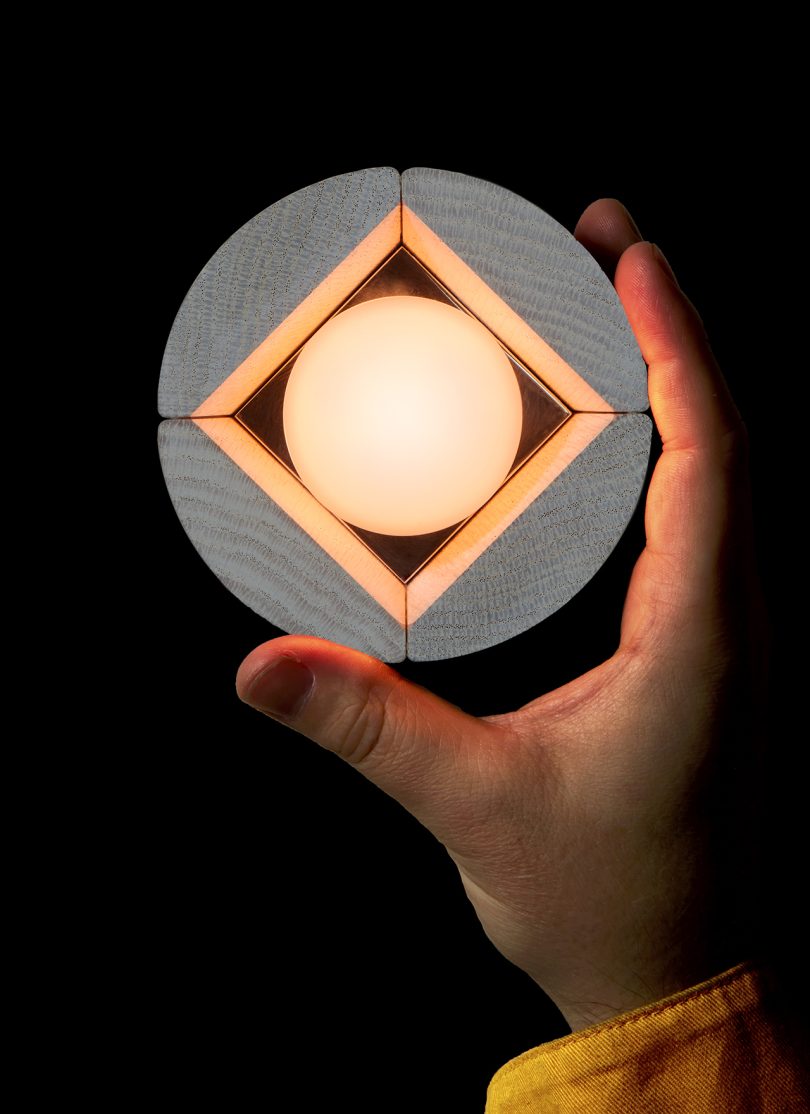 纽约照明品牌：Stickbulb在ICFF上推出的Pillar照明系列