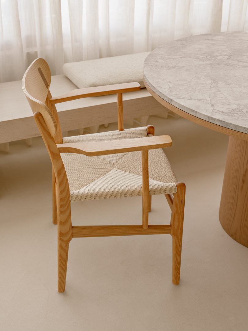 Felipe Hess设计的极简公寓Apartment Leblon II