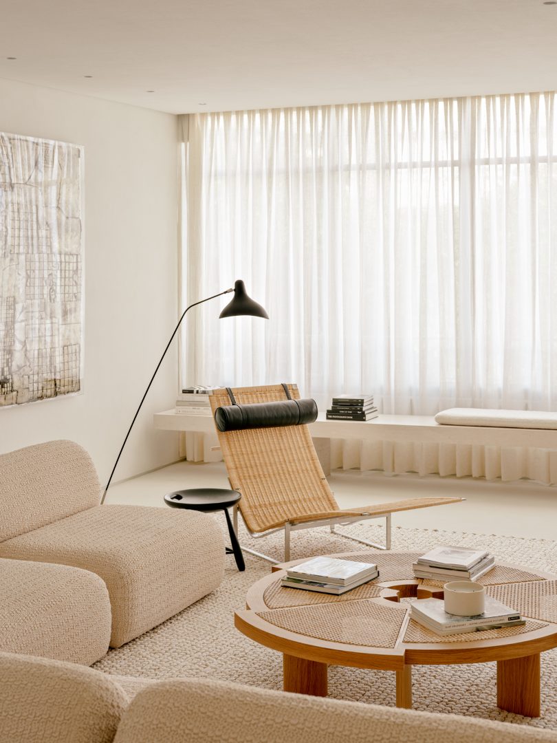 Felipe Hess设计的极简公寓Apartment Leblon II