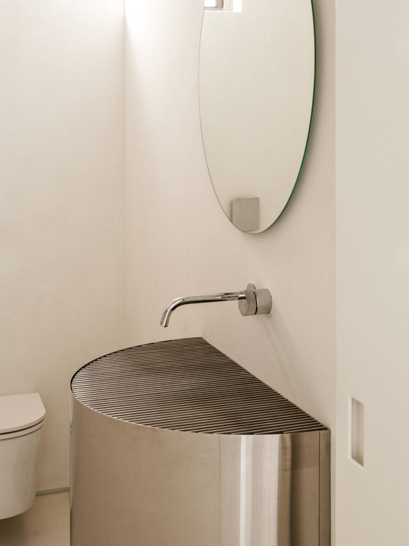 Felipe Hess设计的极简公寓Apartment Leblon II