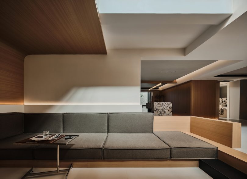 由NON STUDIO设计的极简住宅Home Below