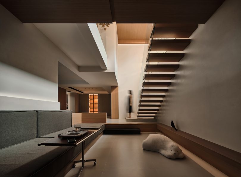 由NON STUDIO设计的极简住宅Home Below