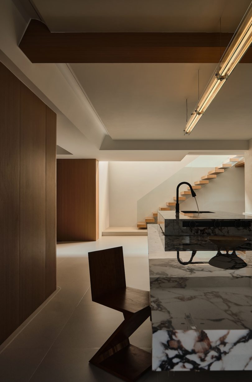 由NON STUDIO设计的极简住宅Home Below