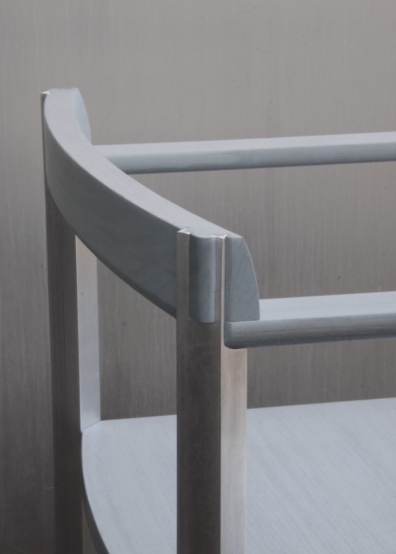 Timo Wuchner设计的极简主义椅子SQZY Chair