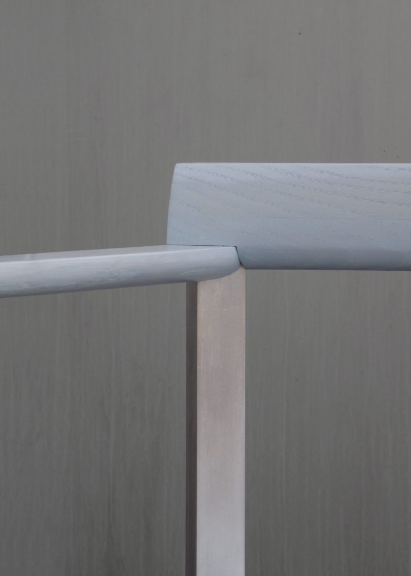 Timo Wuchner设计的极简主义椅子SQZY Chair