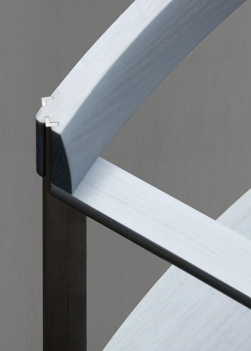 Timo Wuchner设计的极简主义椅子SQZY Chair