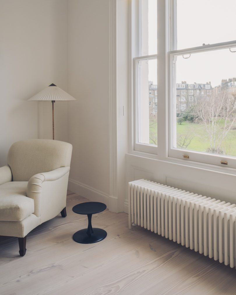 Sofia Xanthakou设计的极简公寓Warrington Crescent Flat