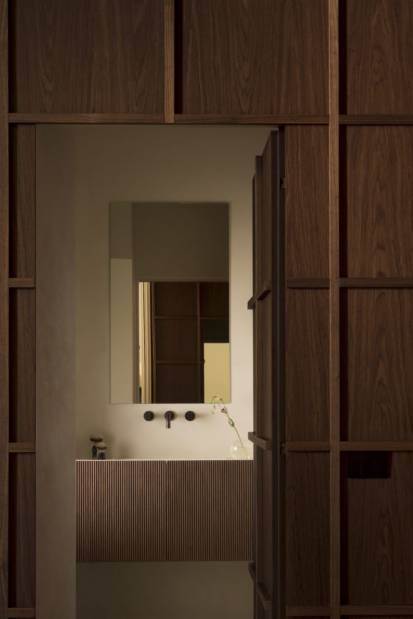 Opus atelier设计的极简主义住宅O XXII