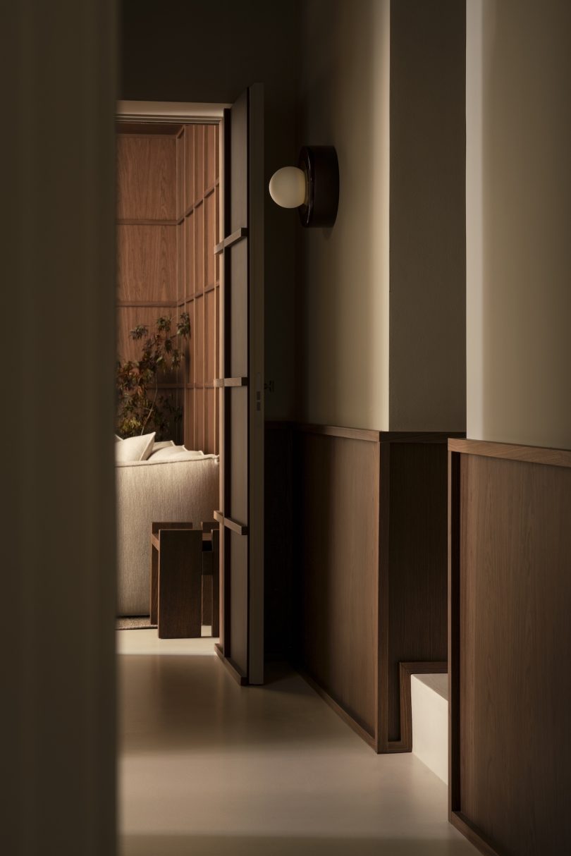 Opus atelier设计的极简主义住宅O XXII