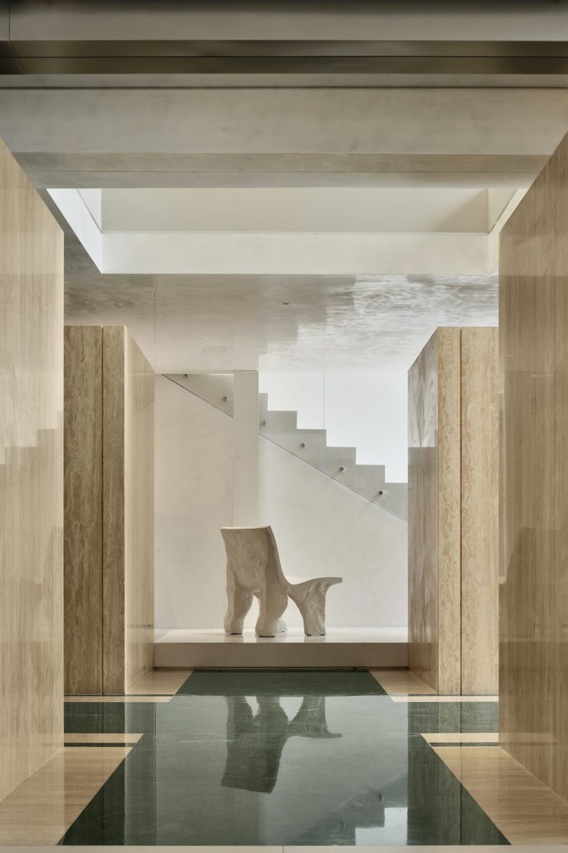 由ZHIXIANG DESIGN设计的极简主义空间ENC