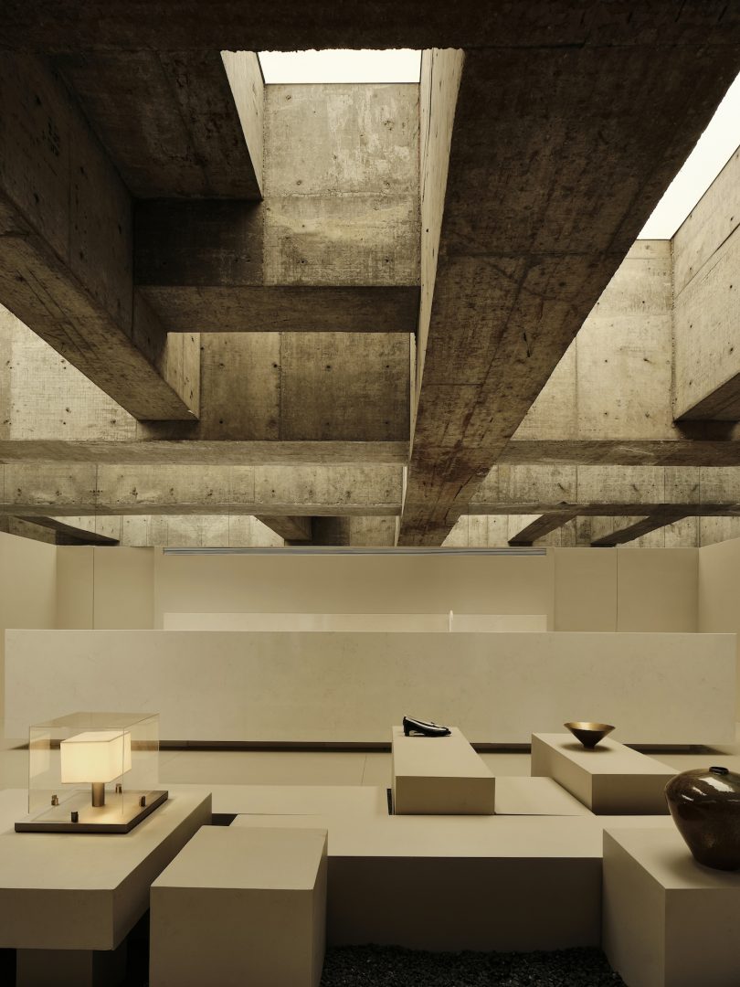 由ZHIXIANG DESIGN设计的极简主义空间ENC