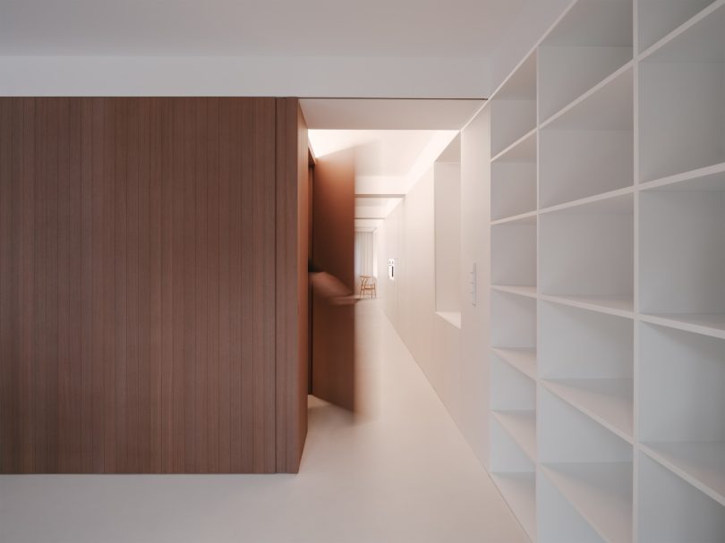 Ignacio Olite Arquitectos设计的简约住宅M&M House