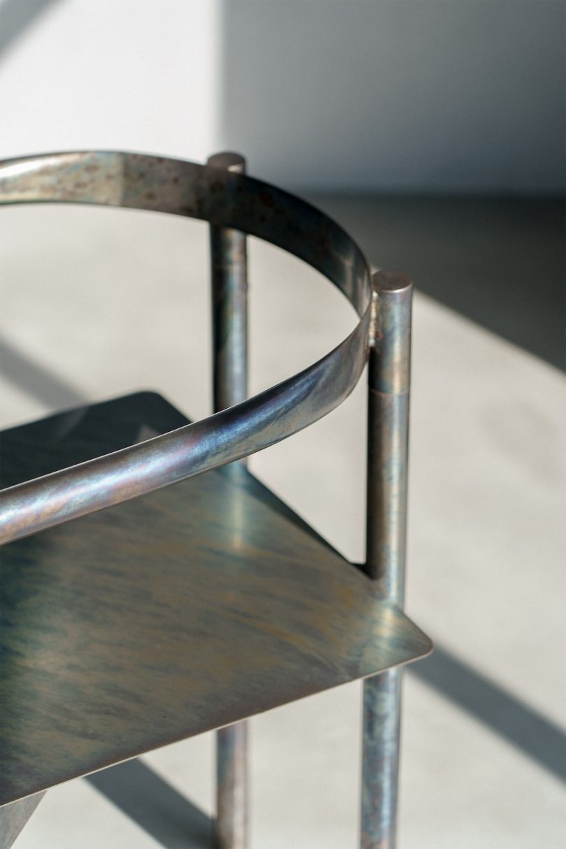 由Masaya Kawamoto设计的极简椅子PF Chair