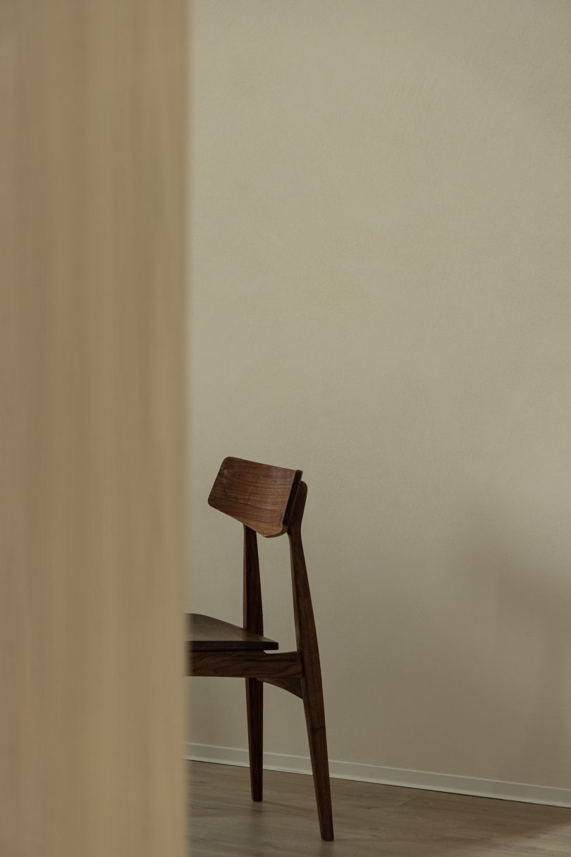 Zhenxi Zhu设计的极简住宅Three Generation Home