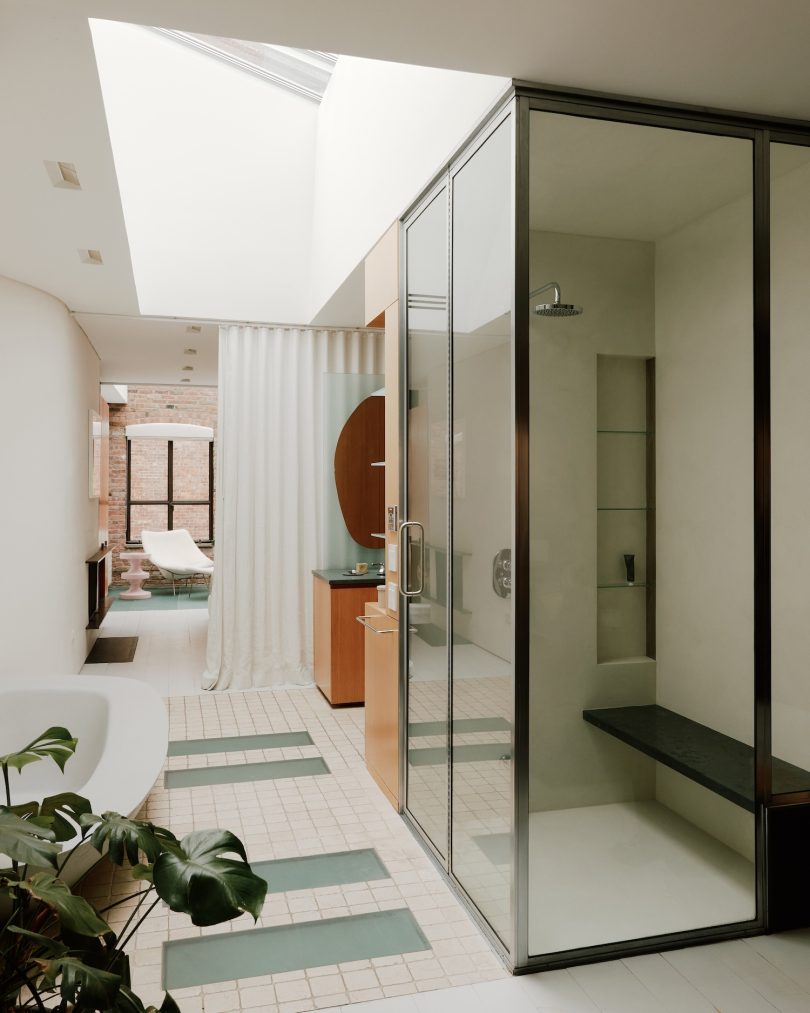 Margaux Lafond设计的简约别墅West Village Townhouse