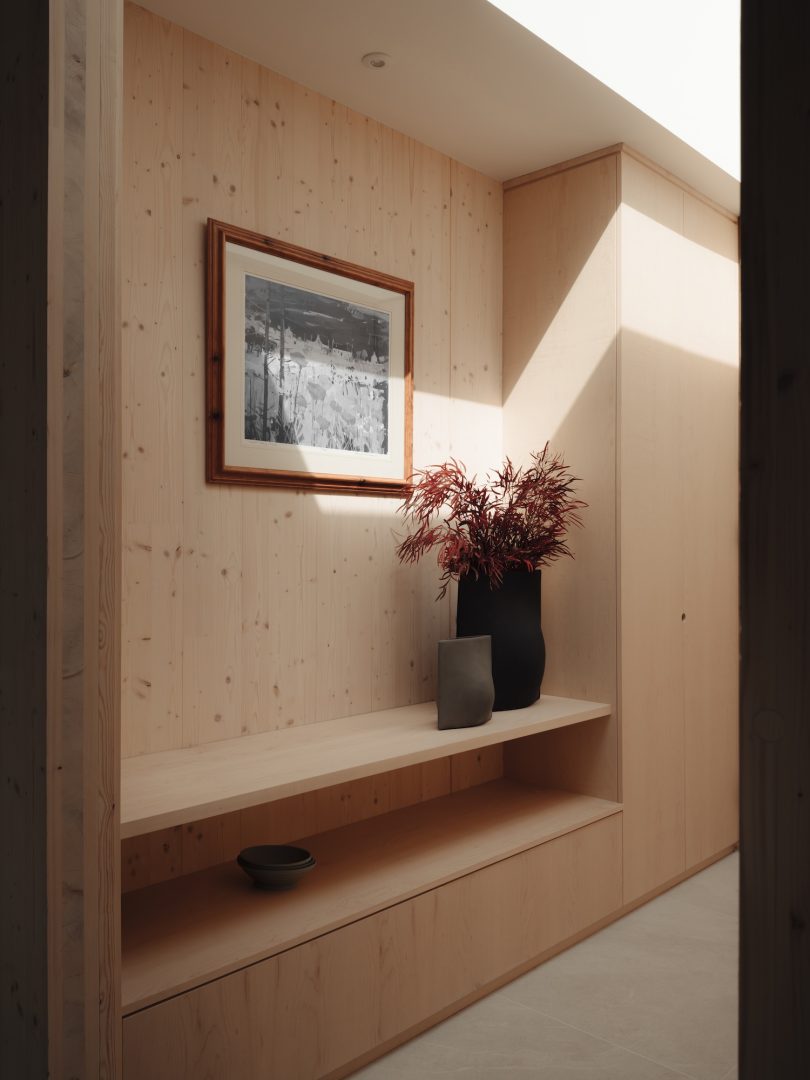 Brown & Brown设计的极简主义住宅Harmony House