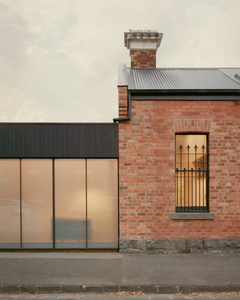 由Kart Projects设计的极简主义住宅House B