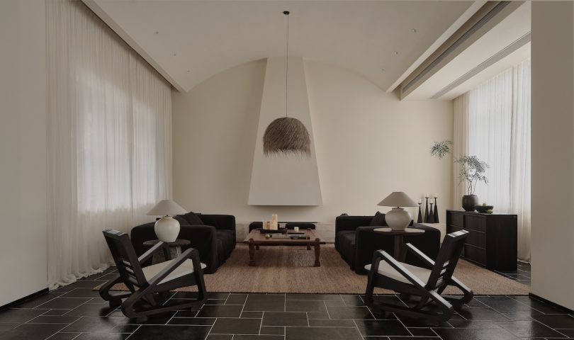 MOON DESIGN设计的极简住宅Shinoman Jinxin Courtyard