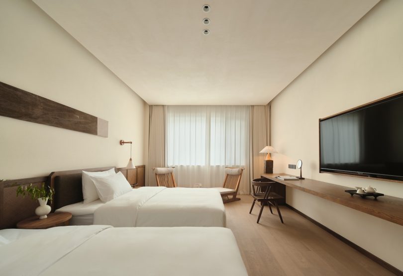 MOON DESIGN设计的极简住宅Shinoman Jinxin Courtyard