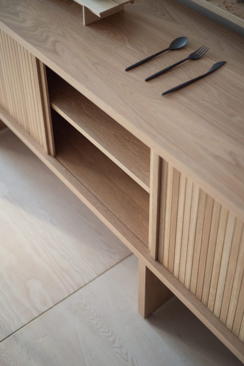 Thom Fougere再次将精致的极简主义设计带到Mjölk