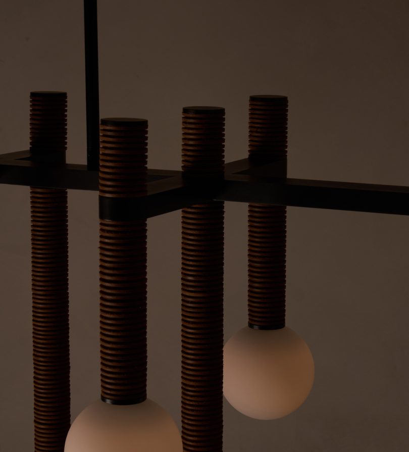 Studio Luddite设计的极简主义灯具Pell Chandelier