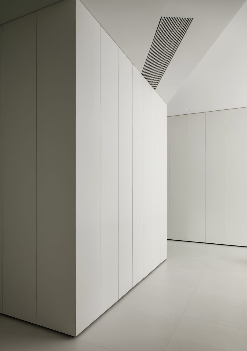 Hooray Lab设计的极简主义公寓Run Apartment