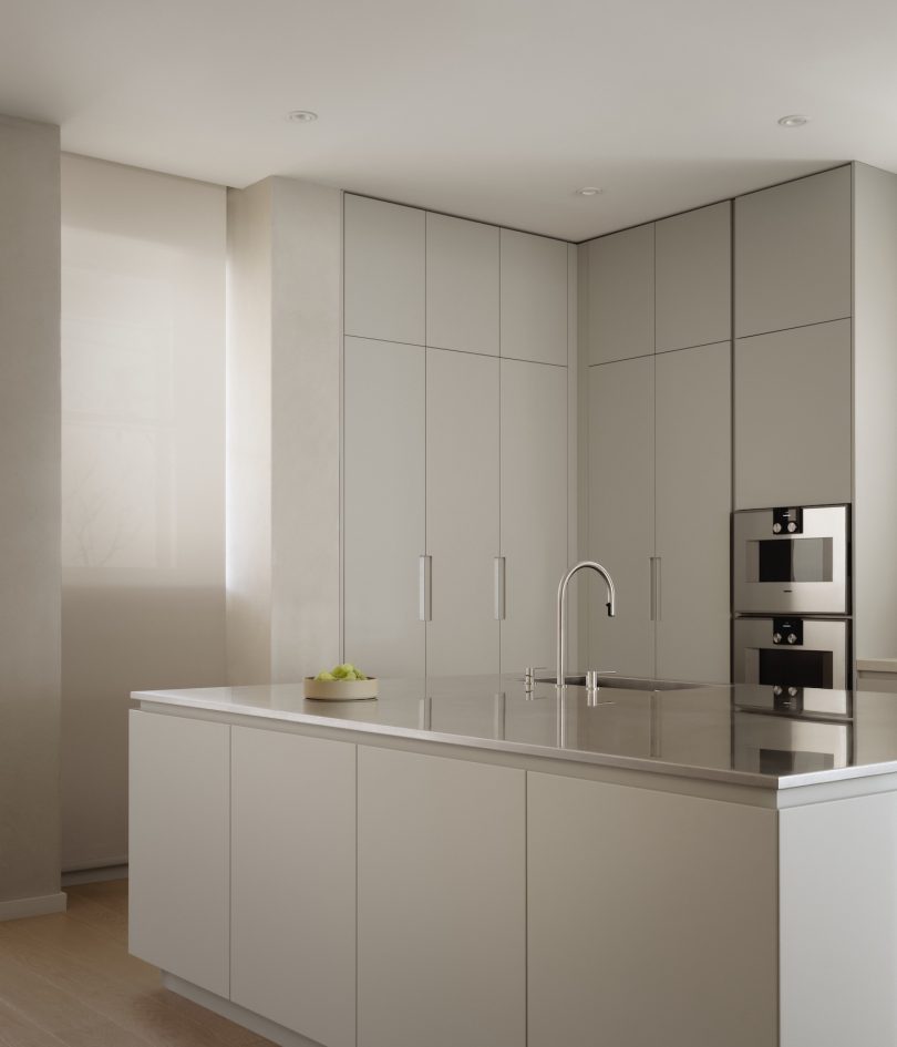 Mitchell Sweibel工作室设计的极简住宅Victoria