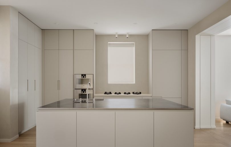 Mitchell Sweibel工作室设计的极简住宅Victoria