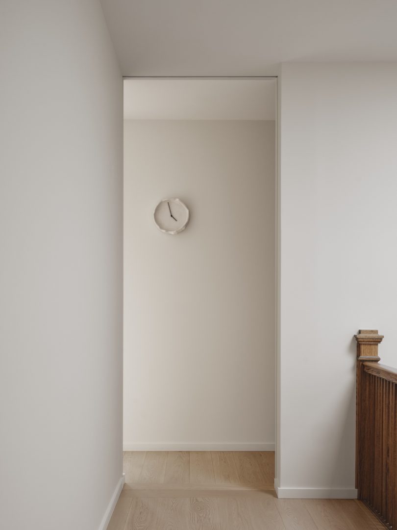 Mitchell Sweibel工作室设计的极简住宅Victoria