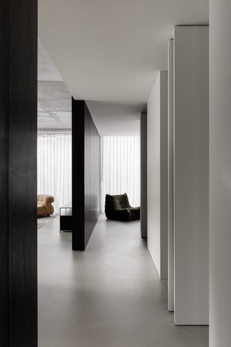 C. Kairouz Architects设计的极简住宅Waterloo Road