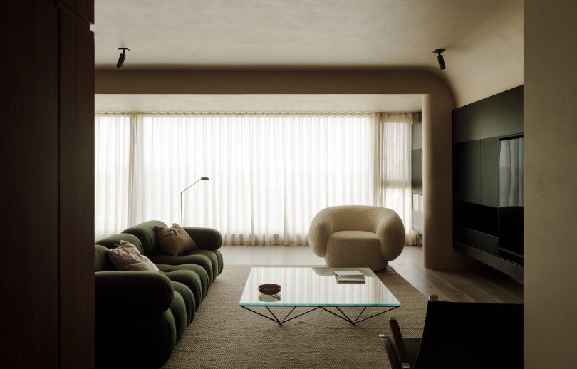 由Xiwei Design设计的极简公寓Chengdu Apartment