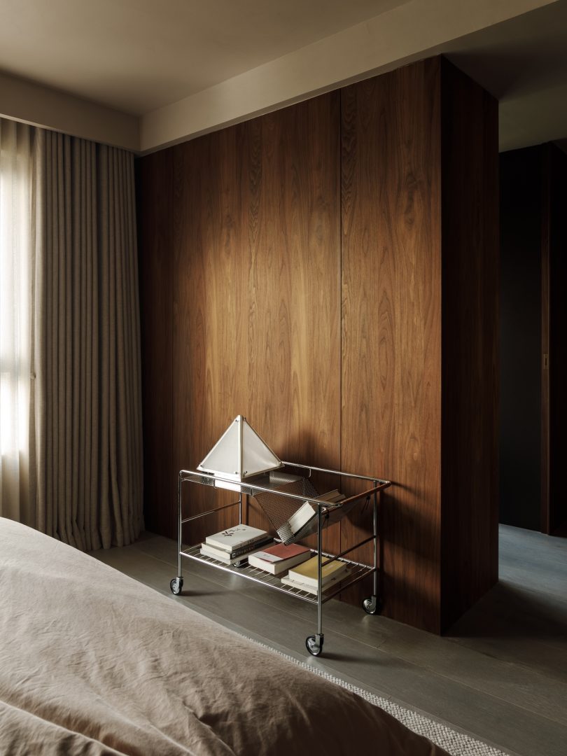 由Xiwei Design设计的极简公寓Chengdu Apartment