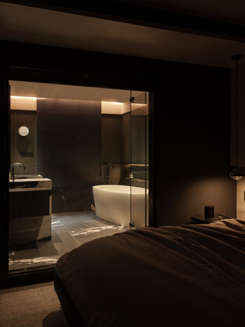 由Xiwei Design设计的极简公寓Chengdu Apartment